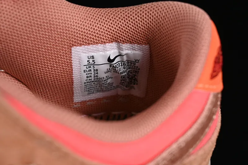 All categories Nk SB Dunk series Nk SB Dunk Low low-top sneakers J version Clot x Dunk Low "What The" joint model Yuanyang color SB low-top casual sneakers FN0316-999